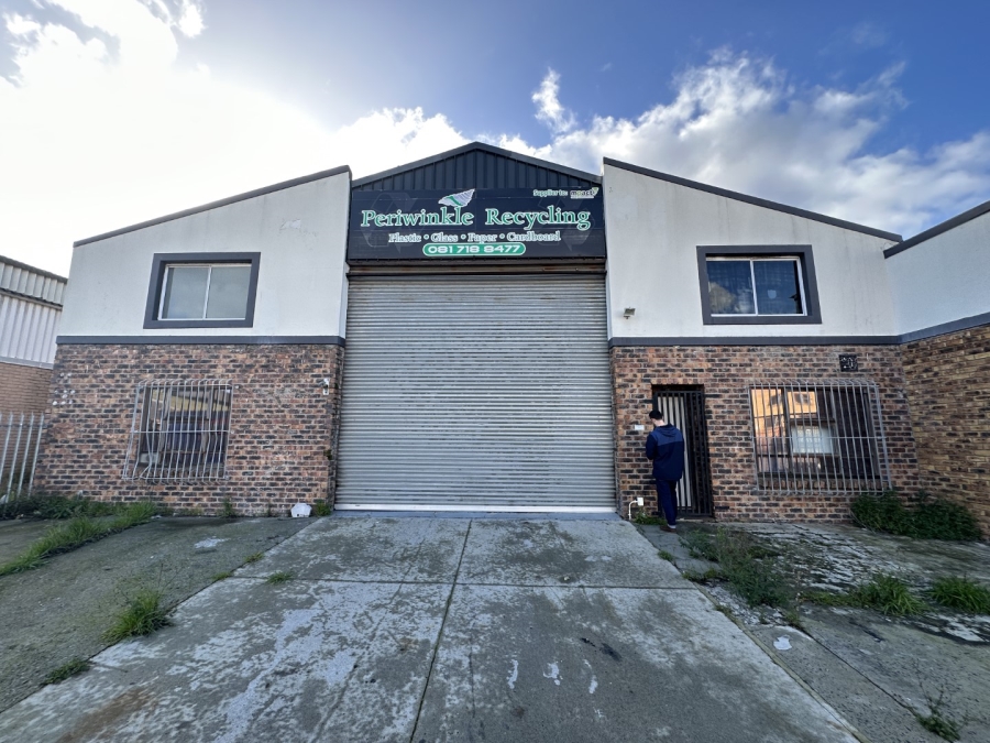 To Let Commercial Property for Rent in Montague Gardens Western Cape